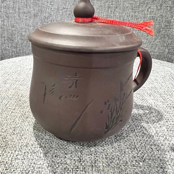 ‼️New‼️Purple Clay Tea Cup and Cover 紫砂茶杯-10oz - Picture 2 of 8
